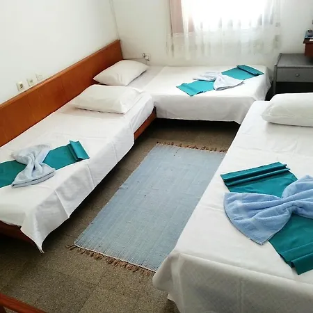 Parmis Kwatera prywatna Çeşme