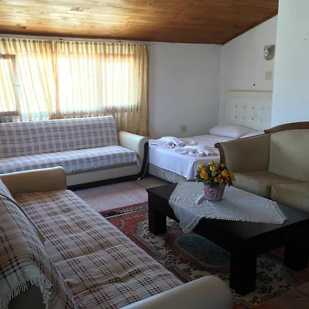 Parmis Kwatera prywatna